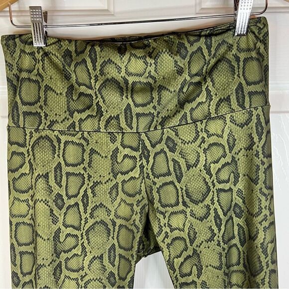 Onzie Snake Print Full Length Leggings Size Large Super Soft - Picture 6 of 8